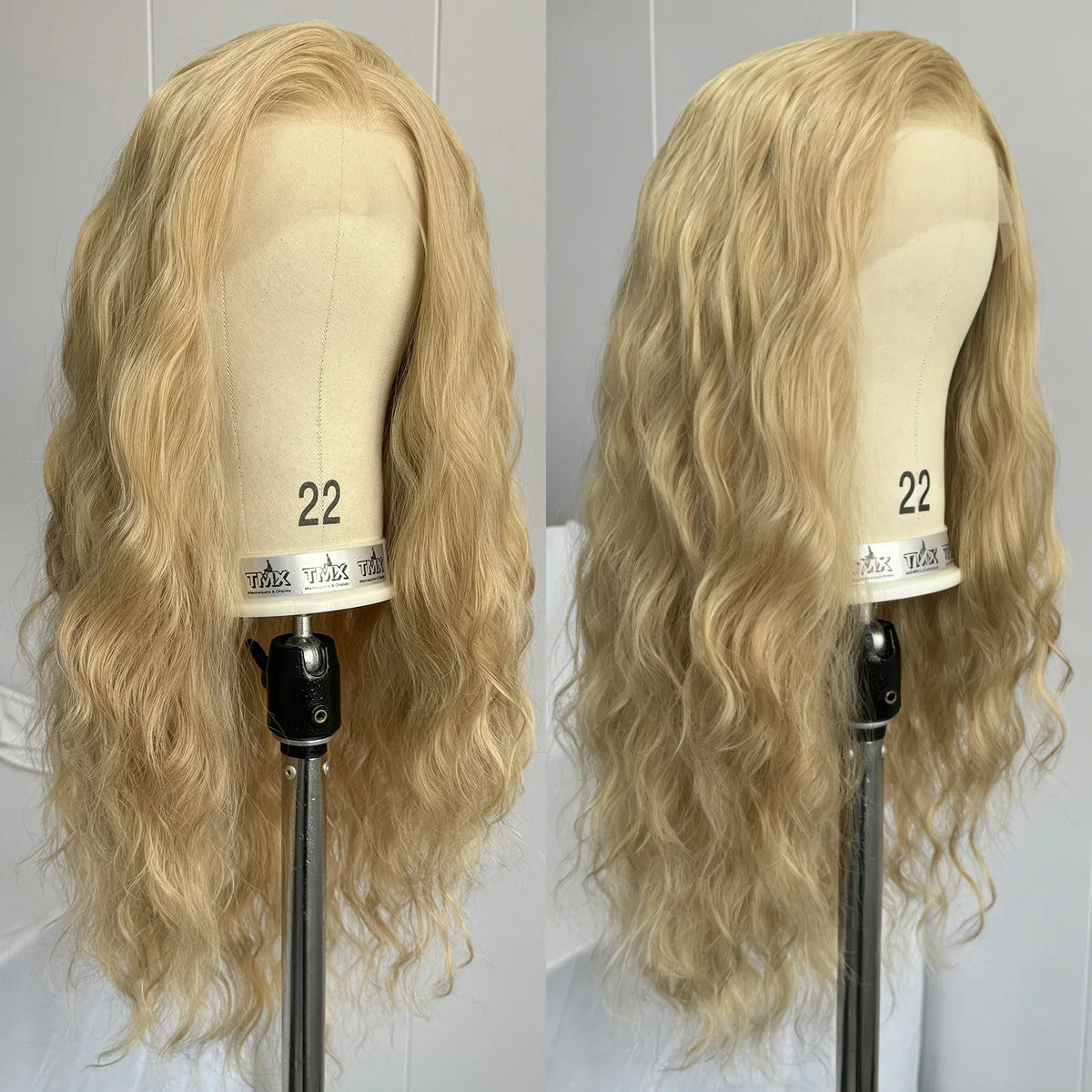 Long Blonde Highlight Natural Wave